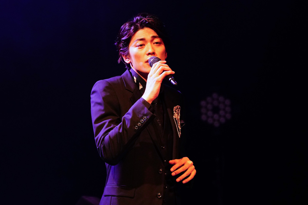 東啓介、自身初のソロコンサート『A NEW ME』公演レポートが到着 イメージ画像
