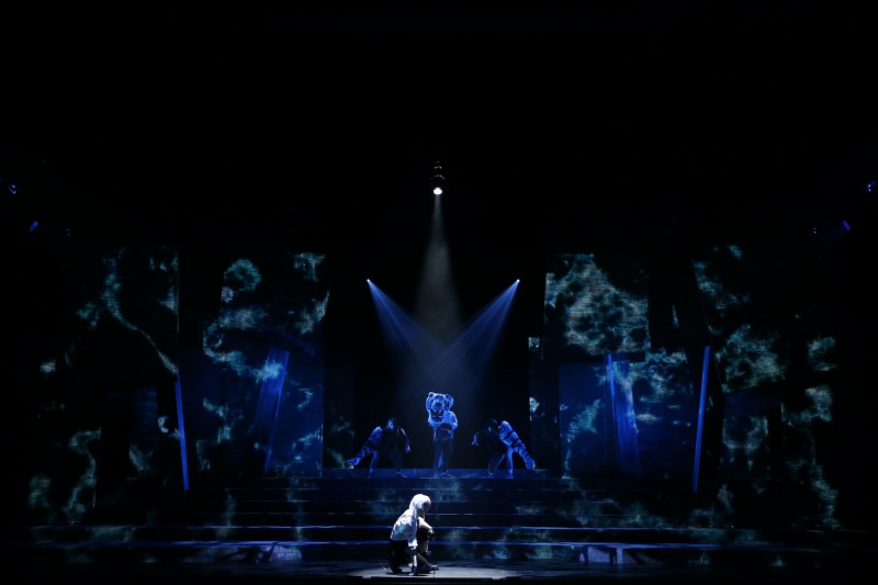 もう一つの『DEAD APPLE』が放つ“演劇の輝き”、舞台「文豪ストレイドッグス」観劇レポート イメージ画像