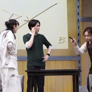 池田純矢、生駒里奈は「俳優としても、存在としても天才」　『-4D-imetor』が開幕 イメージ画像