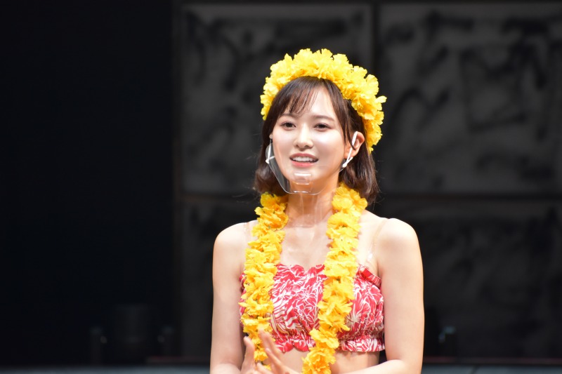 日向坂46・潮紗理菜「常夏の太陽のような舞台を―」　『フラガール』開幕レポート イメージ画像