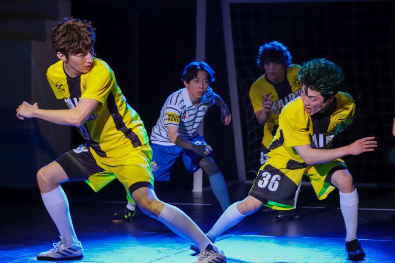 舞台「アオアシ」ゲネプロレポート、サッカーユース生の苦悩と絆を描く青春ドラマに イメージ画像