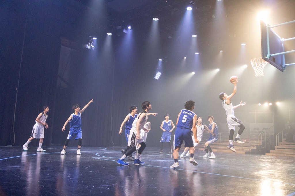 朝田淳弥「芝居もバスケも正真正銘のナマモノ」、高校バスケットボール部が描かれる『あの夏の飛行機雲』開幕へ イメージ画像